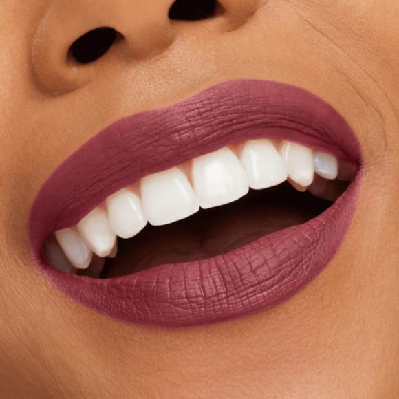 M·A·CXIMAL SILKY MATTE VIVA GLAM LIPSTICK - Picture 6 of 8